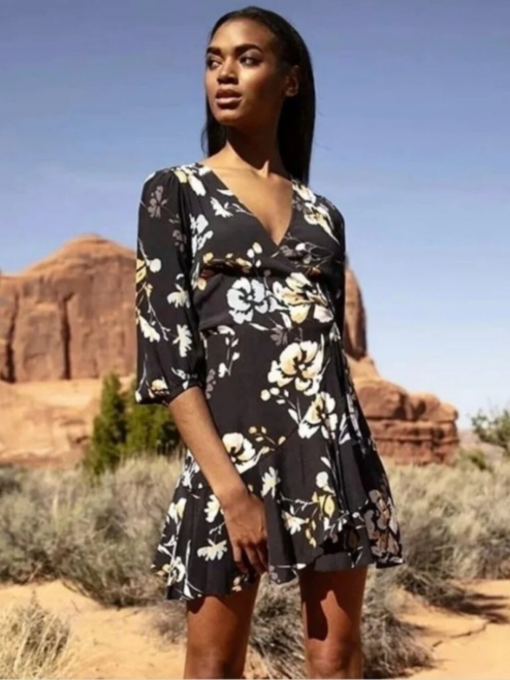 Yumi Kim Love Wins Wrap Dress Mini Love Triangle Satin Floral Ruffle Black Small